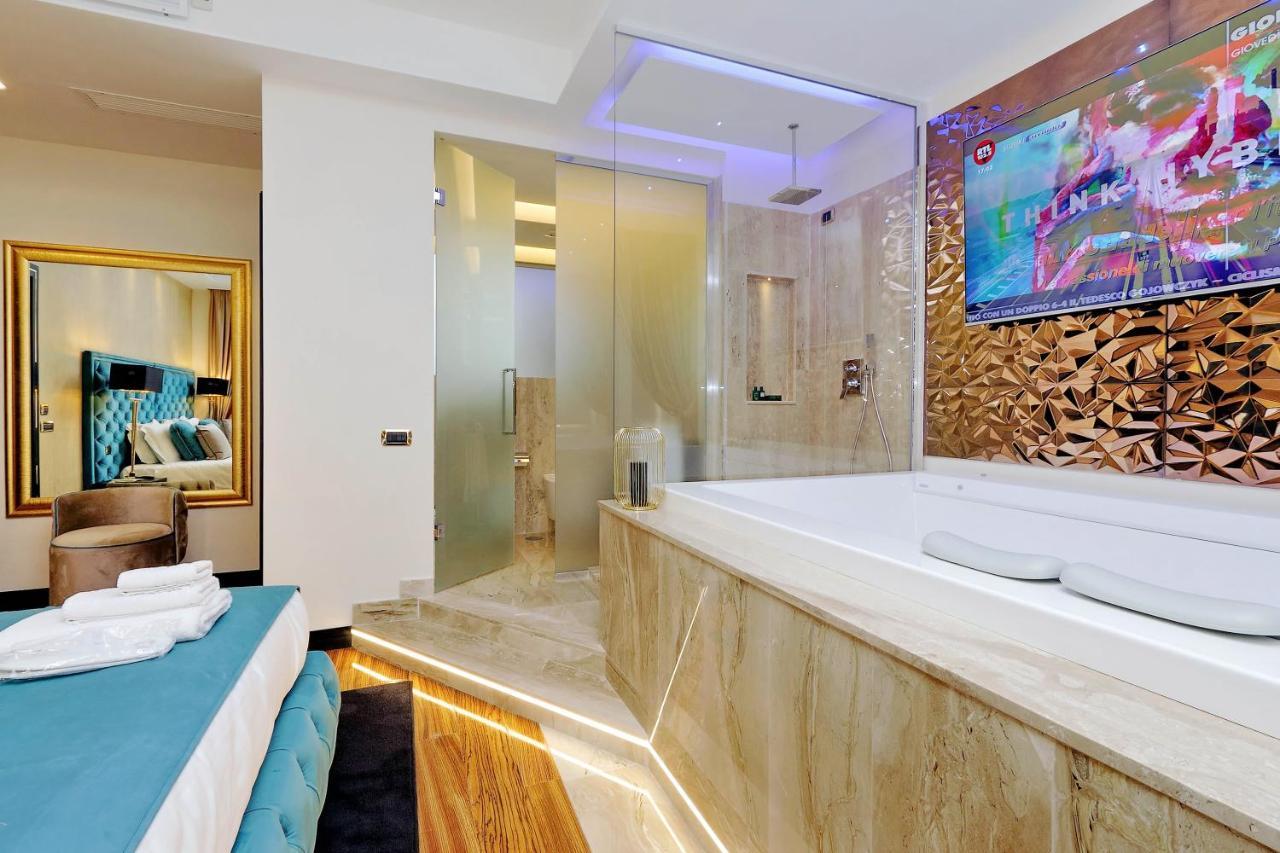 Trevi Diamond Luxury Suites & Jacuzzi 로마 외부 사진