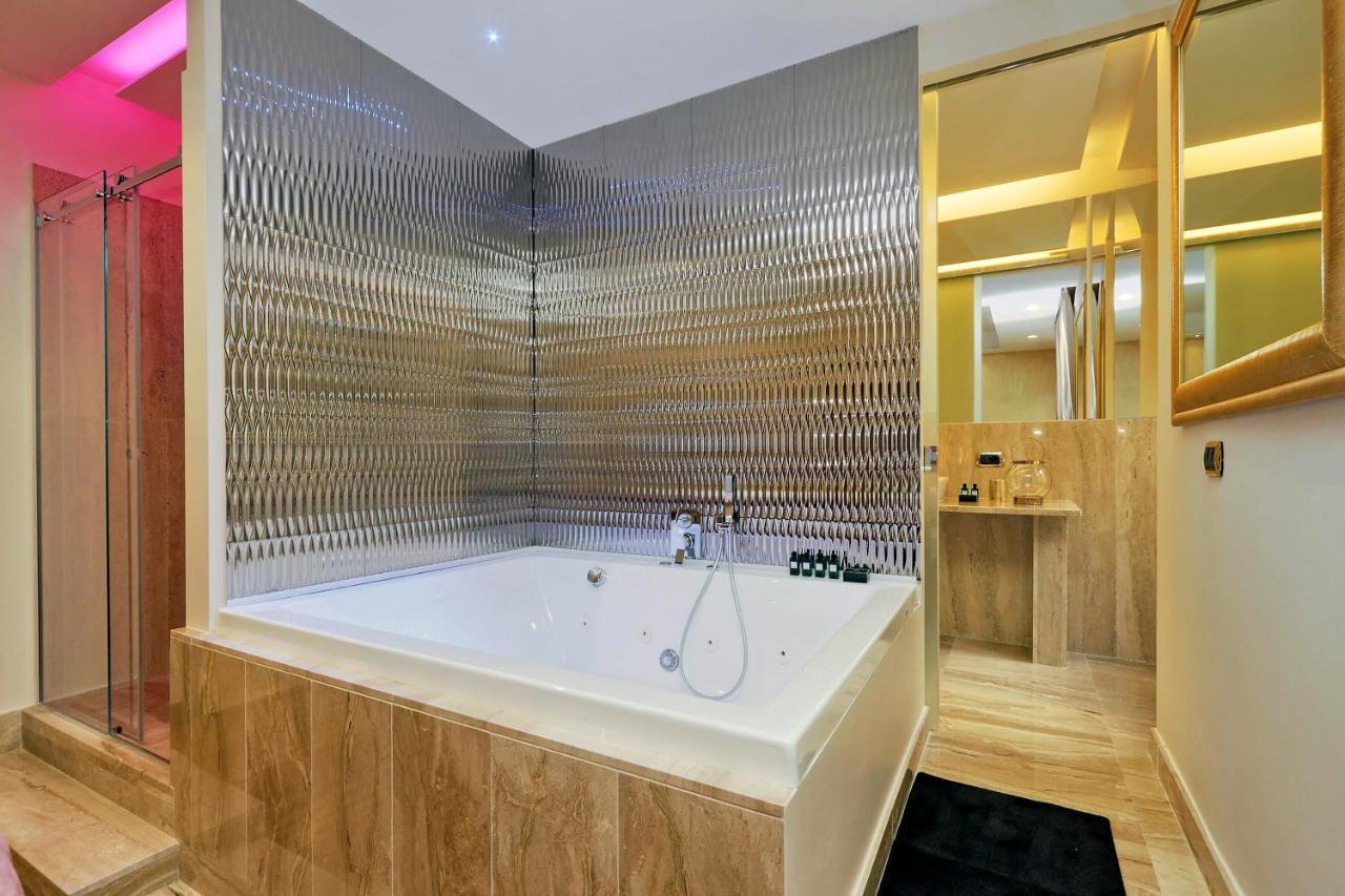 Trevi Diamond Luxury Suites & Jacuzzi 로마 외부 사진